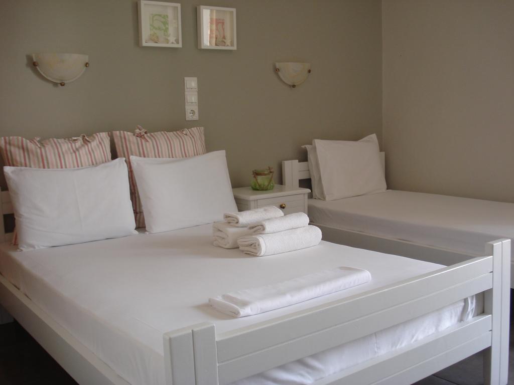 נאוס פירגוס Kochili Apartments חדר תמונה